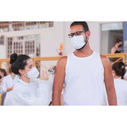 Risco de óbito por Covid-19 é 22 vezes menor entre vacinados com dose de reforço, aponta estudo